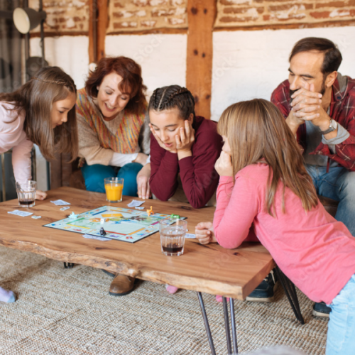 Consejos de psicólogos para padres sobre cómo sobrellevar vacaciones de sus hijos